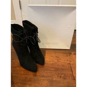 Veronica Beard "Hawthorne" Black Suede Booties, Size 9.5 (US) 39.5 (IT), NIB!